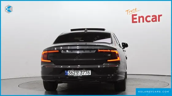 VOLVO S90 B6 AWD ULTRA BRIGHT