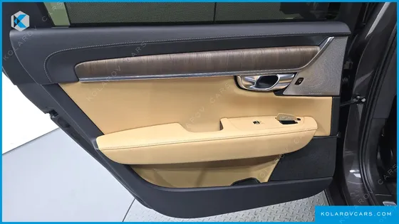 VOLVO S90 B6 AWD ULTRA BRIGHT