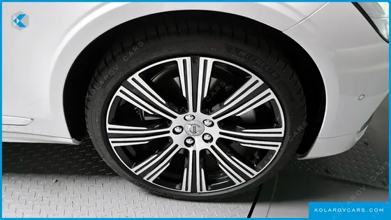 VOLVO S90 B6 AWD ULTIMATE BRIGHT