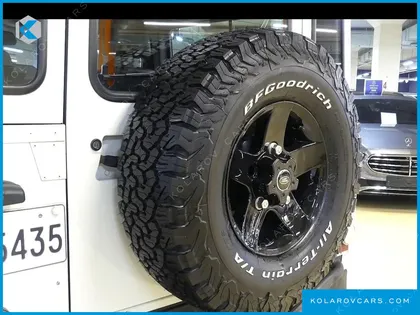 LAND ROVER DEFENDER 90