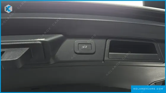 LAND ROVER RANGE ROVER VELAR 2.0 P250 R-DYNAMIC SE