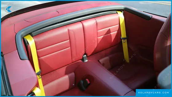 PORSCHE 911 CARRERA 4 CABRIOLET