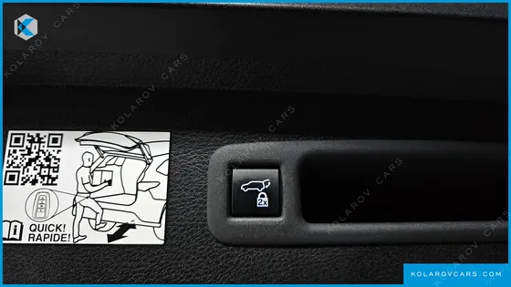 TOYOTA SIENNA 2.5 HYBRID AWD