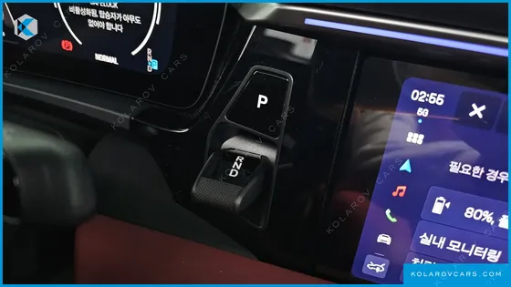 PORSCHE MACAN BASE
