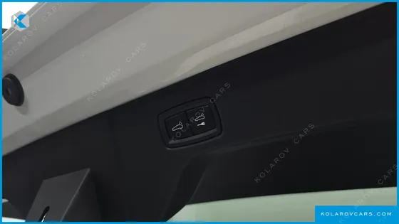 PORSCHE MACAN BASE