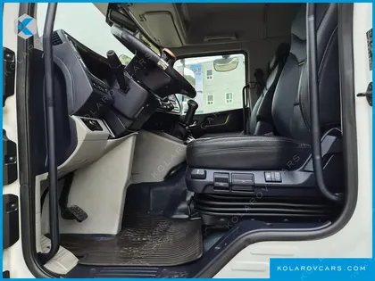 HYUNDAI PAVIS PRESTIGE