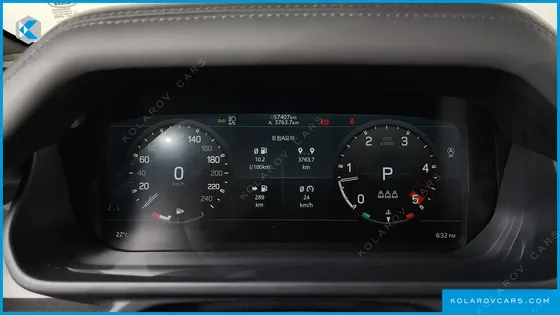 LAND ROVER DEFENDER 110 D300 HSE