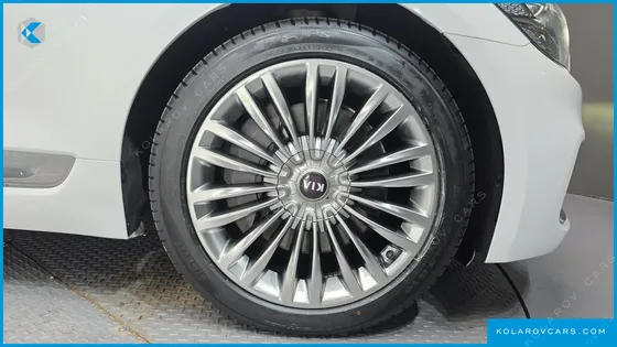 KIA K9 3.8 GDI AWD