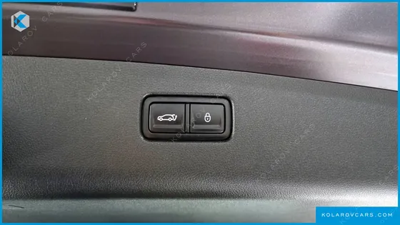 GENESIS GV70 2.5T GASOLINE 2WD