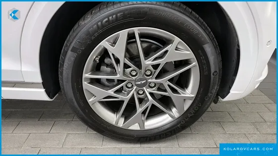 GENESIS GV70 2.5T GASOLINE 2WD