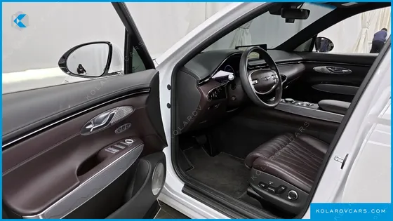 GENESIS GV70 2.5T GASOLINE 2WD