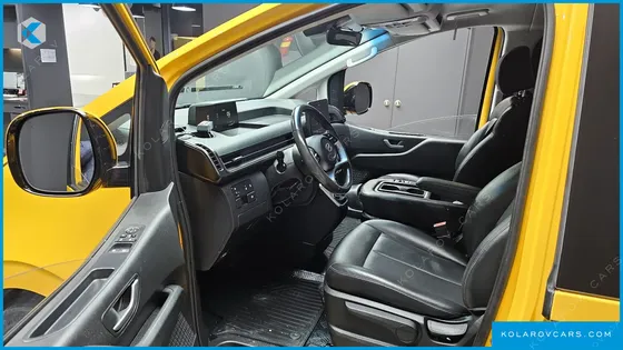 HYUNDAI STARIA L3.5  KINDER SAFETY CAR