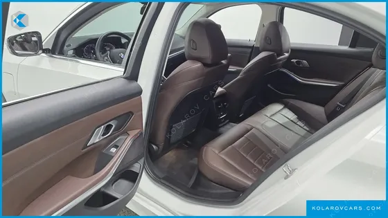 BMW 3 SERIES 330E LUXURY