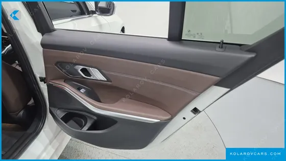 BMW 3 SERIES 330E LUXURY