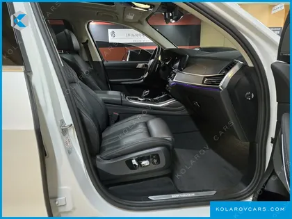BMW X7 XDRIVE 30D DESIGN PURE EXCELLENT 6-SEATER