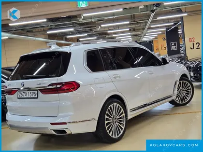 BMW X7 XDRIVE 30D DESIGN PURE EXCELLENT 6-SEATER