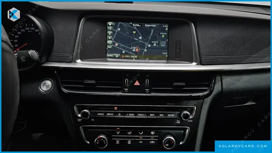 KIA K5 2.0 LPI RENTAL CAR