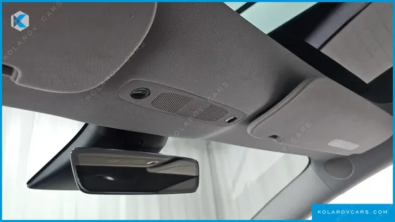 TESLA MODEL 3 STANDARD RANGE PLUE RWD