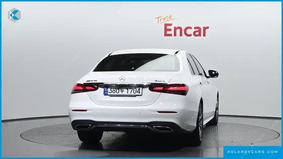 MERCEDES E-CLASS E220D 4MATIC AMG LINE