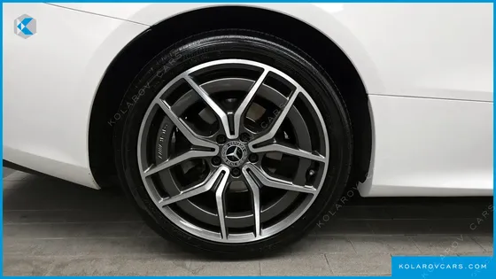 MERCEDES E-CLASS E300D 4MATIC COUPE