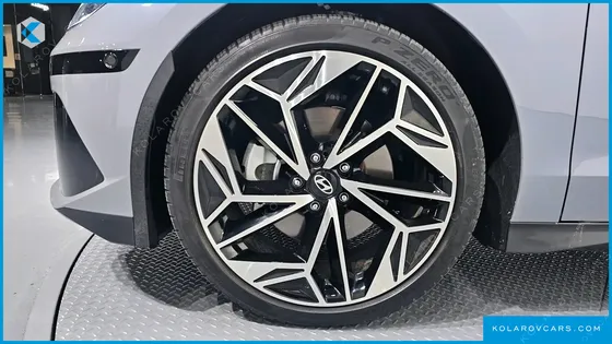 HYUNDAI IONIQ 6 LONG RANGE