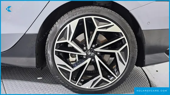 HYUNDAI IONIQ 6 LONG RANGE