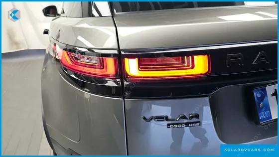 LAND ROVER RANGE ROVER VELAR 3.0 D300 R-DYNAMIC HSE