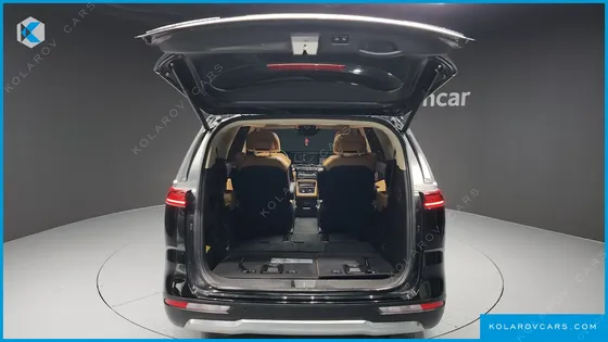 KIA CARNIVAL 7-SEATER SIGNATURE