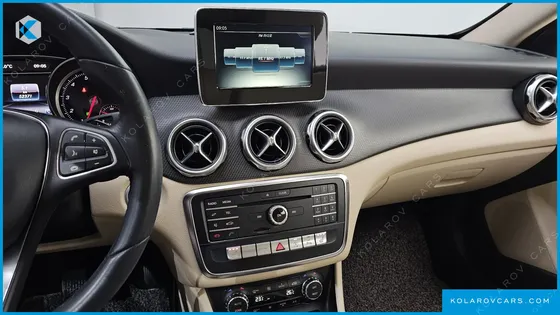MERCEDES GLA-CLASS GLA220