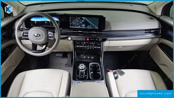 KIA CARNIVAL 9-SEATER HI-LIMOUSINE
