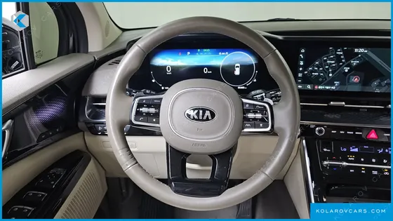 KIA CARNIVAL 9-SEATER HI-LIMOUSINE