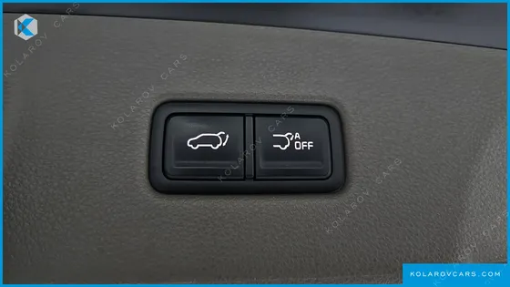 KIA CARNIVAL 9-SEATER HI-LIMOUSINE