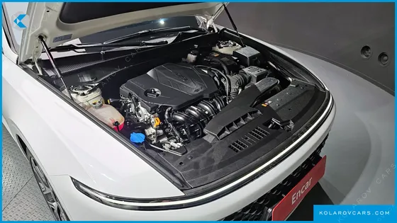 HYUNDAI GRANDEUR 2,5 GASOLINE 2WD