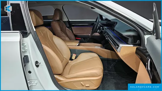 HYUNDAI GRANDEUR 2,5 GASOLINE 2WD