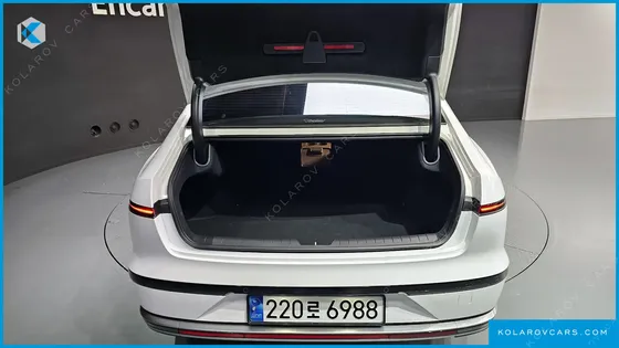 HYUNDAI GRANDEUR 2,5 GASOLINE 2WD