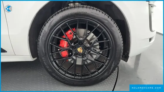 PORSCHE MACAN 3.0 GTS