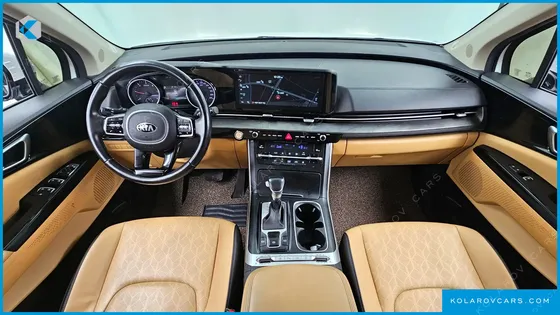 KIA CARNIVAL 9-SEATER PRESTIGE