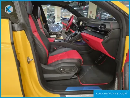 LAMBORGHINI URUS 4.0 V8