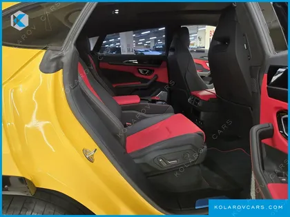 LAMBORGHINI URUS 4.0 V8