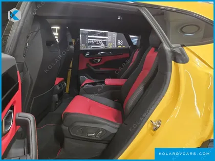 LAMBORGHINI URUS 4.0 V8