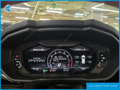 LAMBORGHINI URUS 4.0 V8