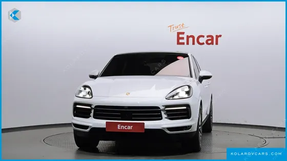 PORSCHE CAYENNE 3.0 COUPE PLATINUM EDITION