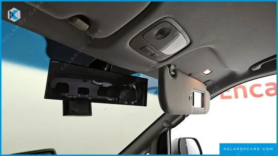 HYUNDAI STAREX URBAN 9-SEATER