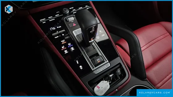 PORSCHE CAYENNE 3.0 PLATINUM EDITION