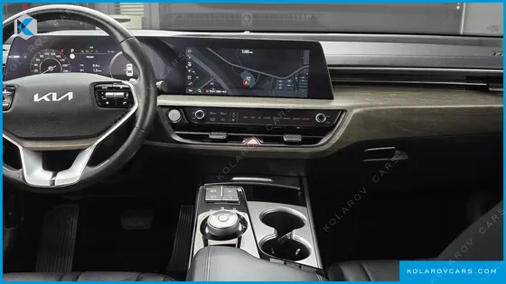 KIA K8 2.5 GASOLINE 2WD