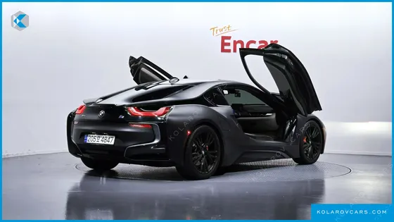 BMW I8 COUPE