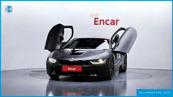 BMW I8 COUPE