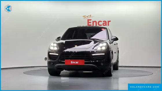 PORSCHE CAYENNE 4.8 TURBO