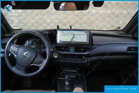 LEXUS UX 2.0 2WD