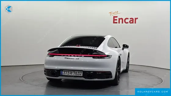 PORSCHE 911 CARRERA 4S